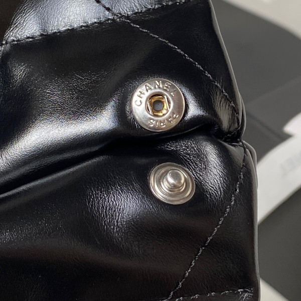 CL 22 HANDBAG -30×45×8cm