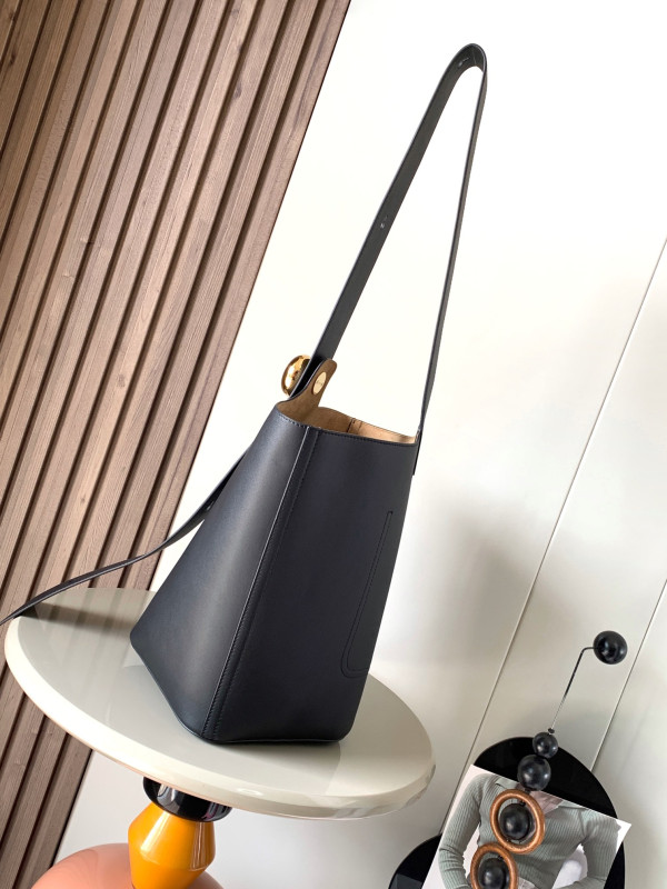 Loewe Pebble Bucket Bag-28*24*23CM