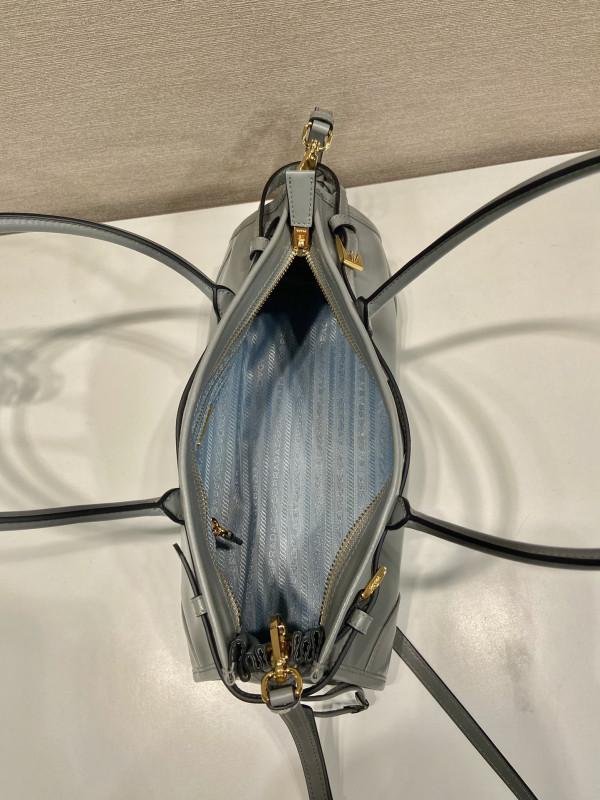 Pra*a lussol vintage tote-32*15.5*12cm