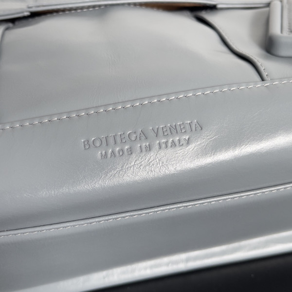 Bo*te*ga ve*ne*ta arco-48x13x27.5cm