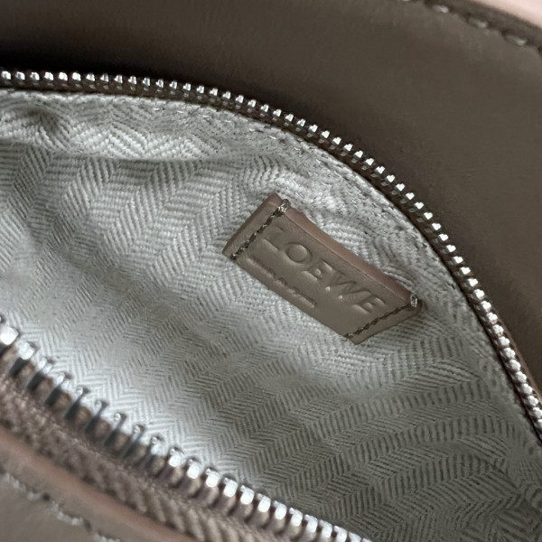 LOEWE PUZZLE BAG-18*12*7.5CM