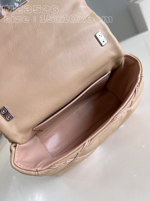 l**is V*t*n pico go-14-15*10*6.5cm