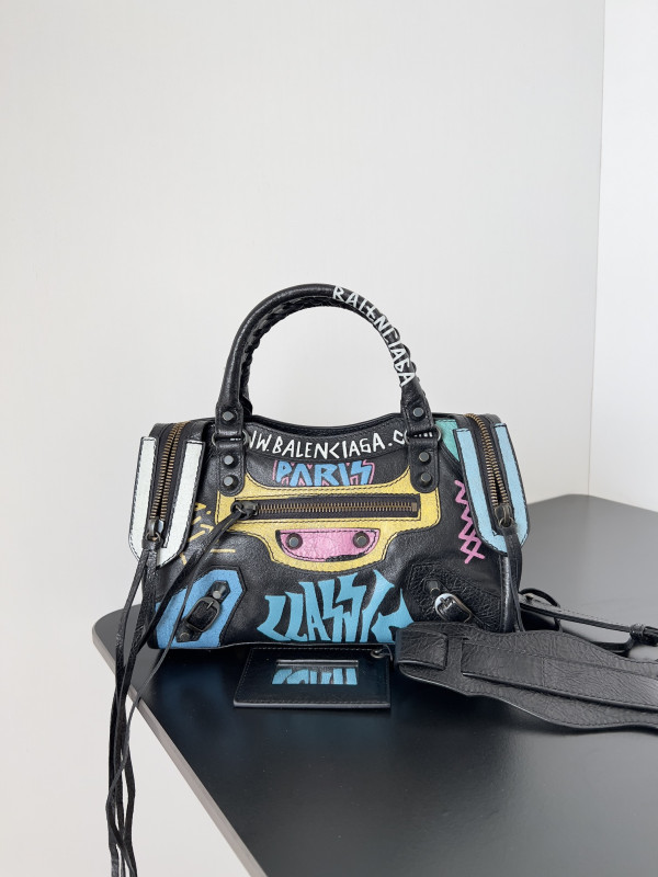 Balenciag Graffiti Classic City-23*9*16cm