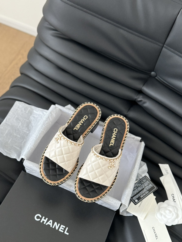 CL SANDALS