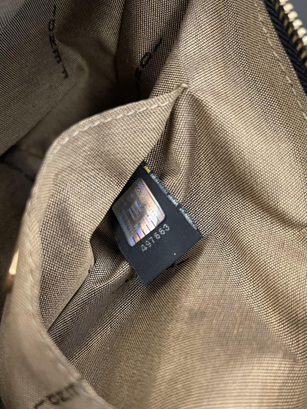 F**di vintage bag-16x9x11cm