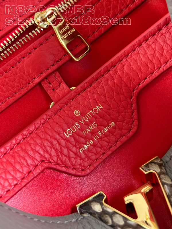 l**is V*t*n capucines bb-27*18*9cm