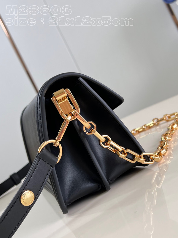 l**is V*t*n dauphine east west-21*12*5cm