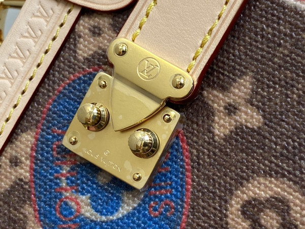 l**is V*t*n side trunk pm-21*14*6cm