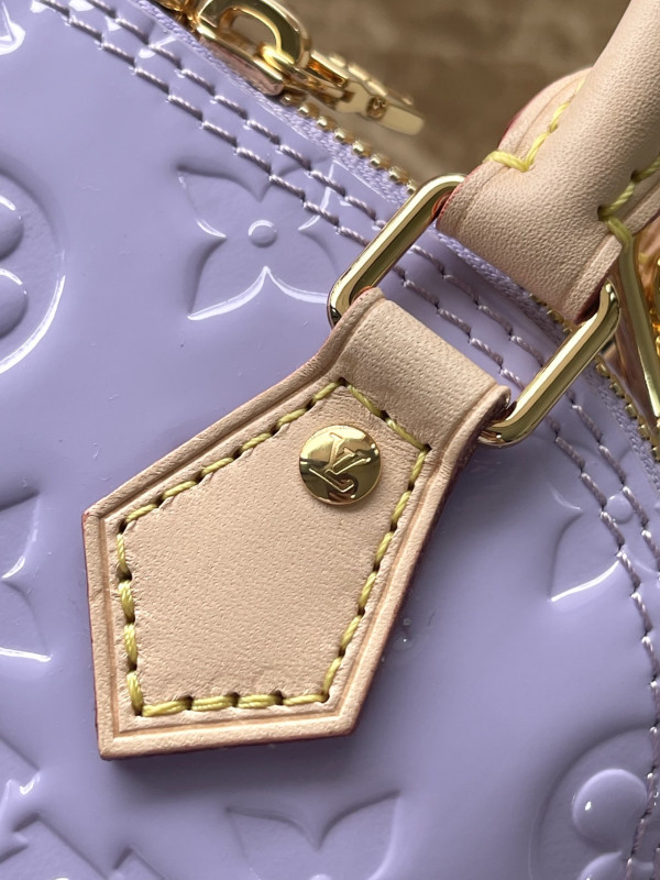 l**is V*t*n nano alma-18*12*8cm