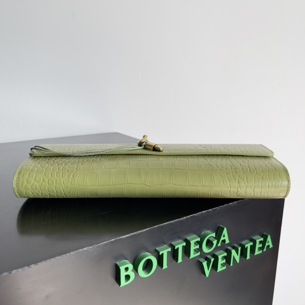 Bo*te*ga ve*ne*ta long clutch andiamo with handle-31*13*3cm