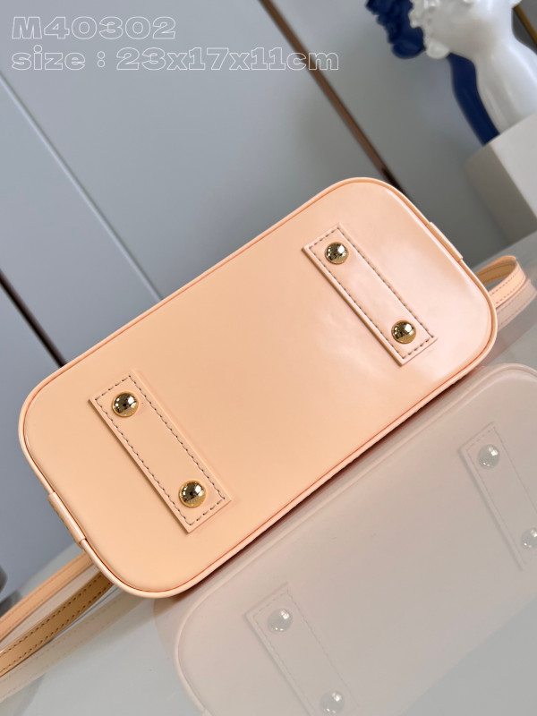 l**is V*t*n alma bb-23.5*17.5*11.5cm