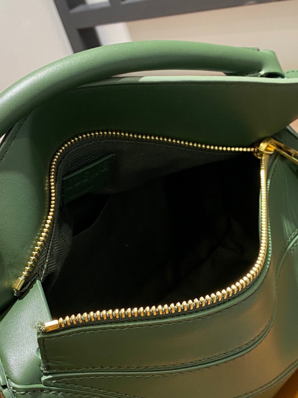 LOEWE Small Puzzle Bumbag-24*10*14cm