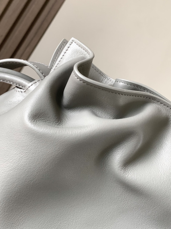 LOEWE Flamenco clutch- 24.5*30*10.5cm