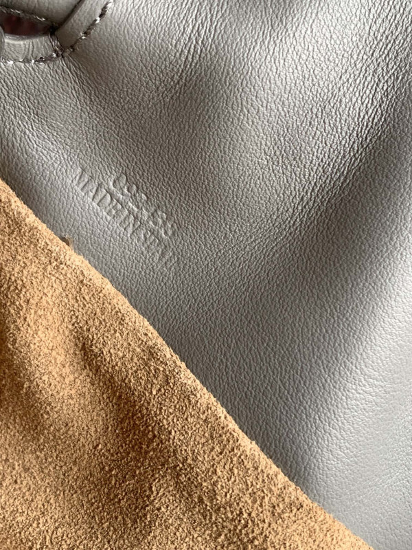 LOEWE Flamenco clutch- 24.5*30*10.5cm