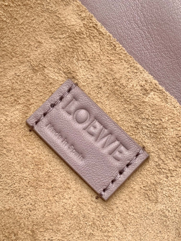 LOEWE Mini Flamenco clutch-23*18*9cm