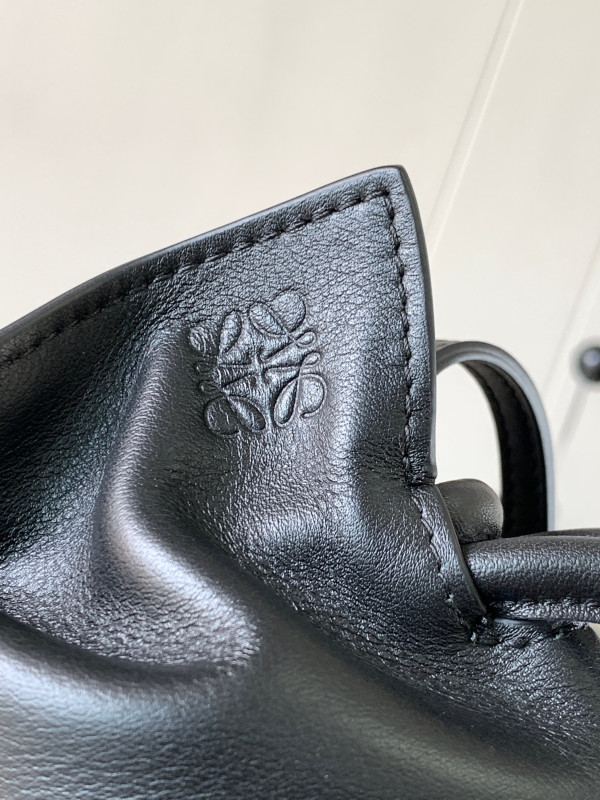 LOEWE Mini Flamenco clutch-23*18*9cm