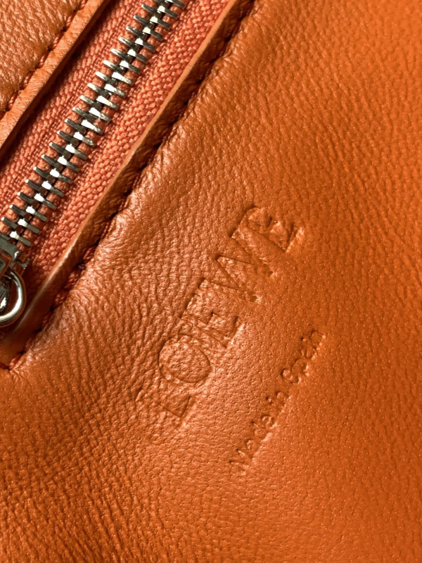 LOEWE Goya Puffer leather shoulder bag-30*20.5*10CM