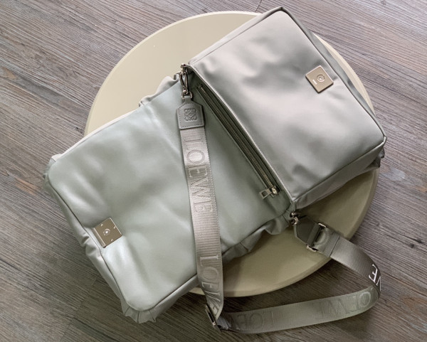 LOEWE Goya Puffer leather shoulder bag-30*20.5*10CM