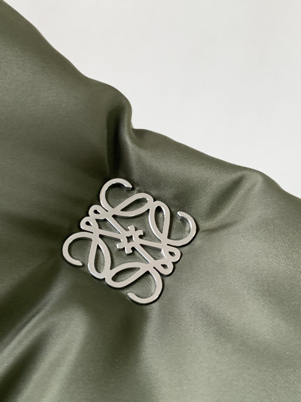 LOEWE Goya Puffer leather shoulder bag-23*17*9CM