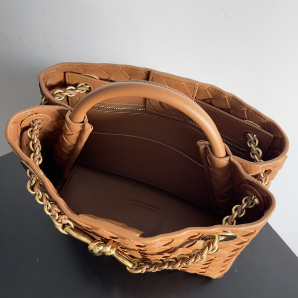 Bo*te*ga ve*ne*ta small andiamo-25*22*10.5cm