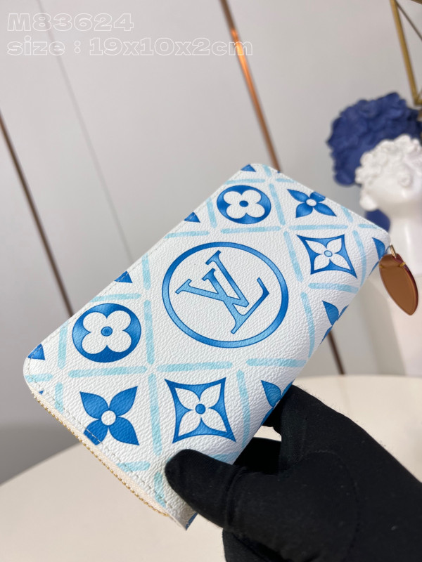 l**is V*t*n zippy wallet-10*20*2 cm