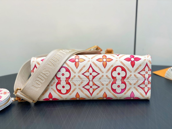 l**is V*t*n onthego east west