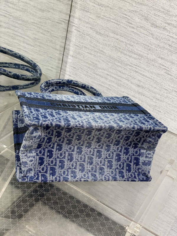 small D*or book tote-26cm