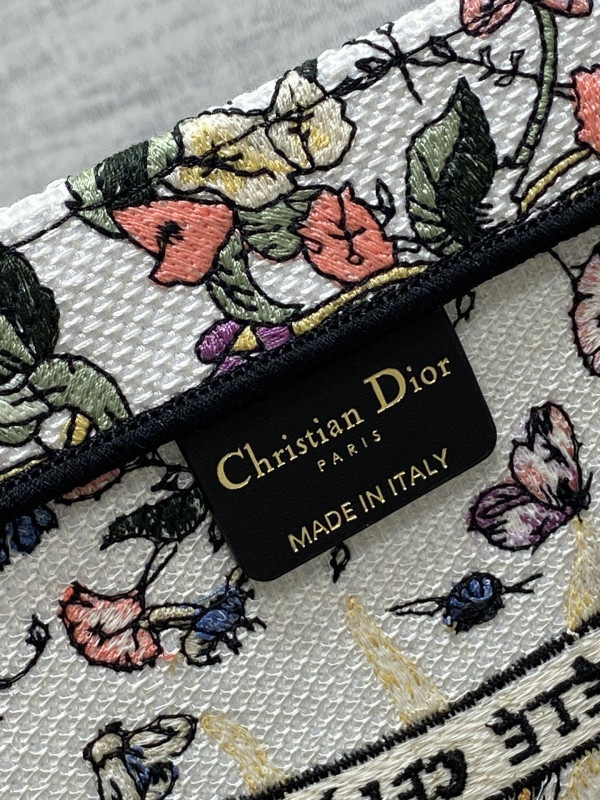 large D*or book tote-42*35*18.5cm