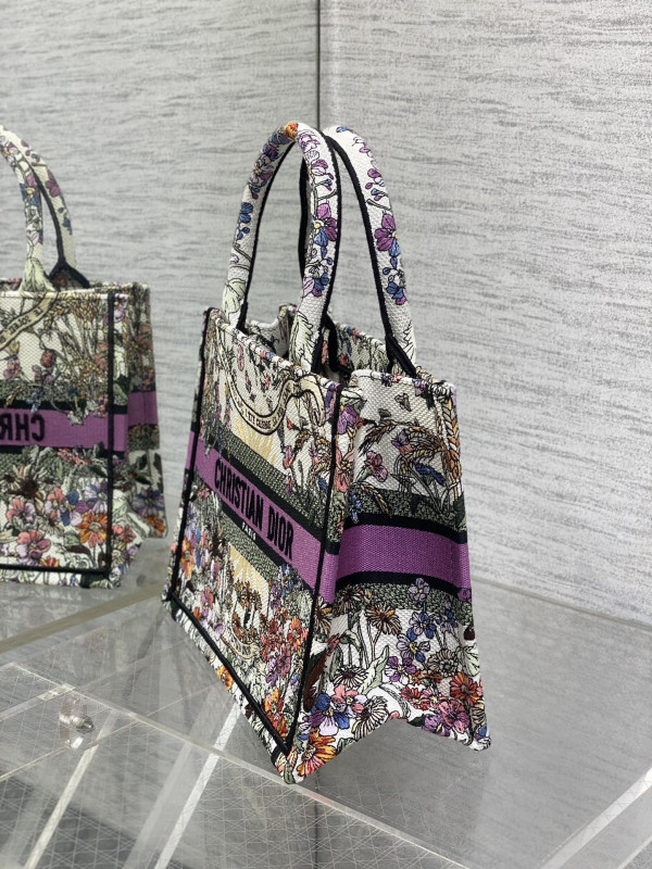 small D*or book tote-26cm