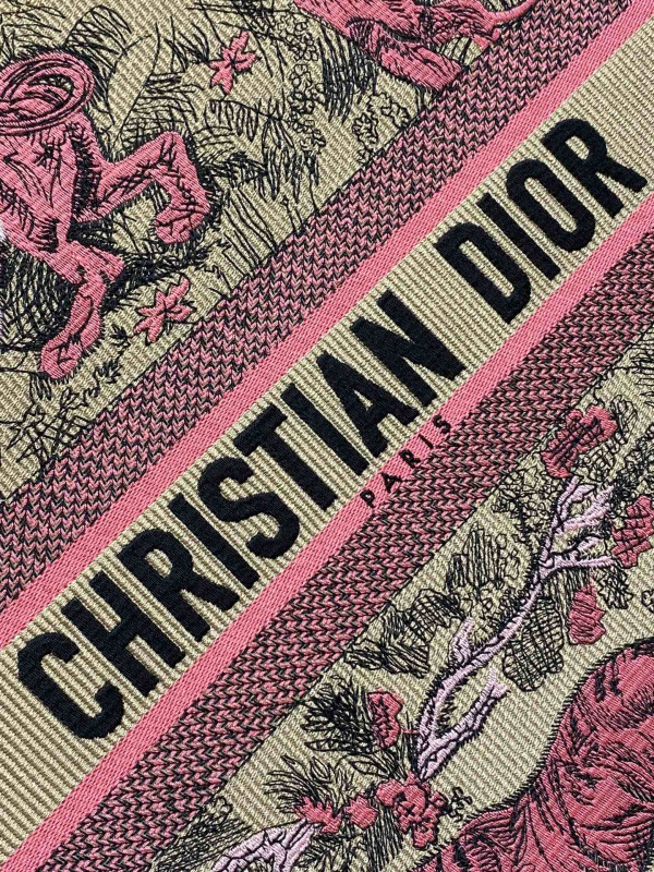 large D*or book tote-42*35*18.5cm