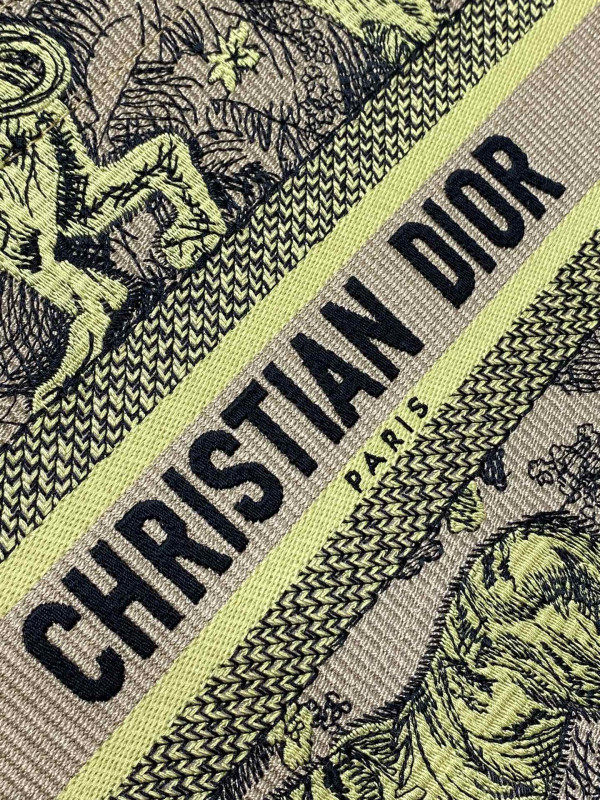 small D*or book tote-26cm