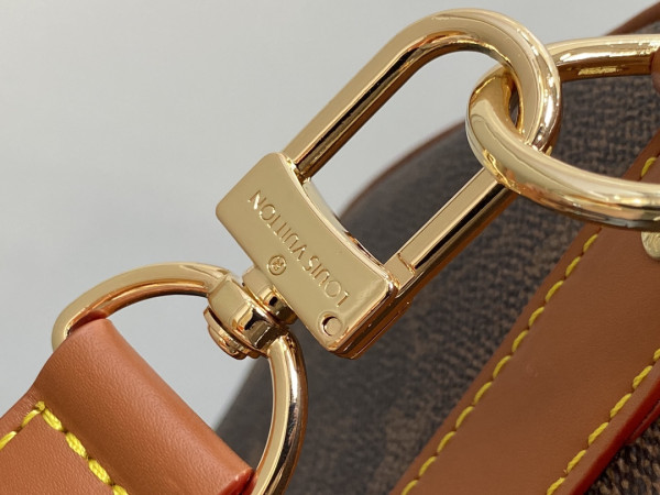 l**is V*t*n keepall bandouliÈre 50
