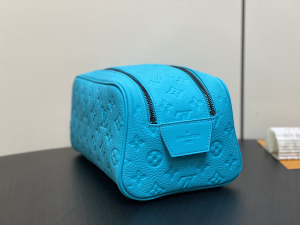 l**is V*t*n dopp kit toilet pouch-28*15*16.5cm