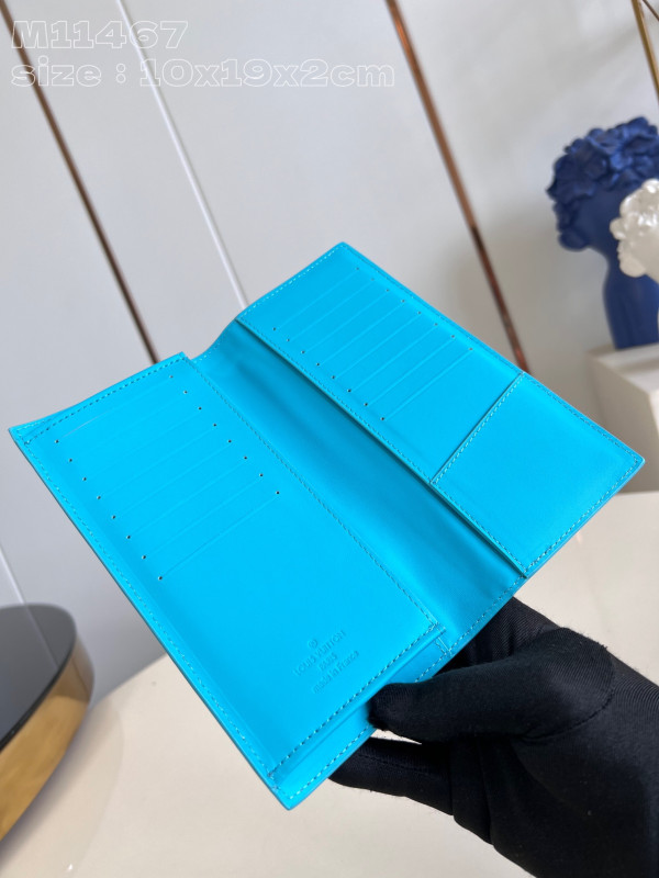 l**is V*t*n brazza wallet-10*19*2cm