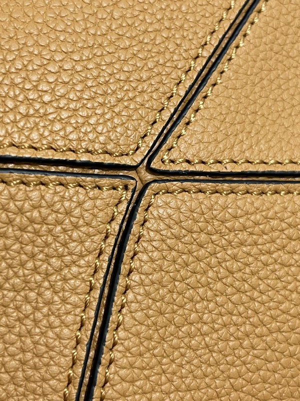 LOEWE PUZZLE BAG-18*12*7.5CM