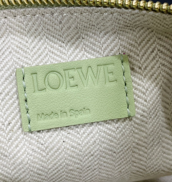 Loewe Hammock Hobo