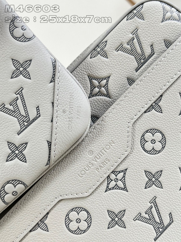 l**is V*t*n trio messenger