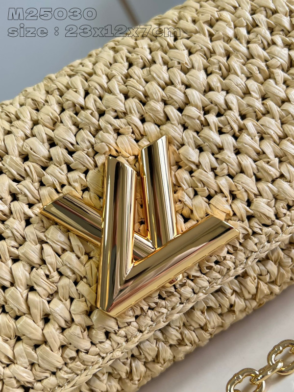 l**is V*t*n twist west-23.5*12*7cm