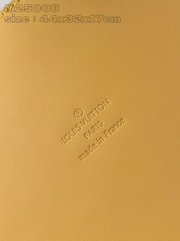 l**is V*t*n summer shopper tote mm-44*32*17cm