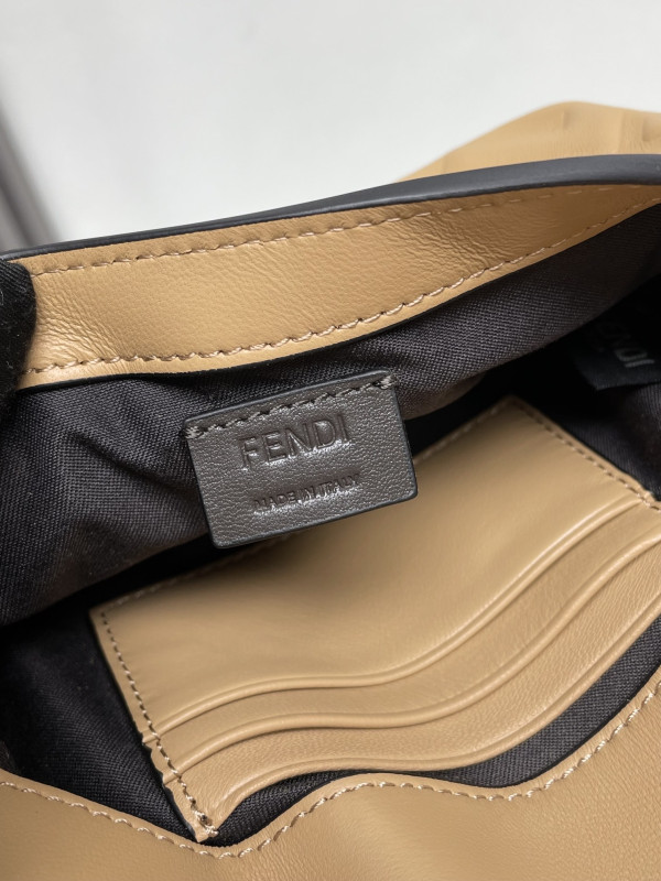 F**di baguette-19*10*4cm